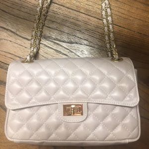 Brand NEW Italian leather shoulder bag!